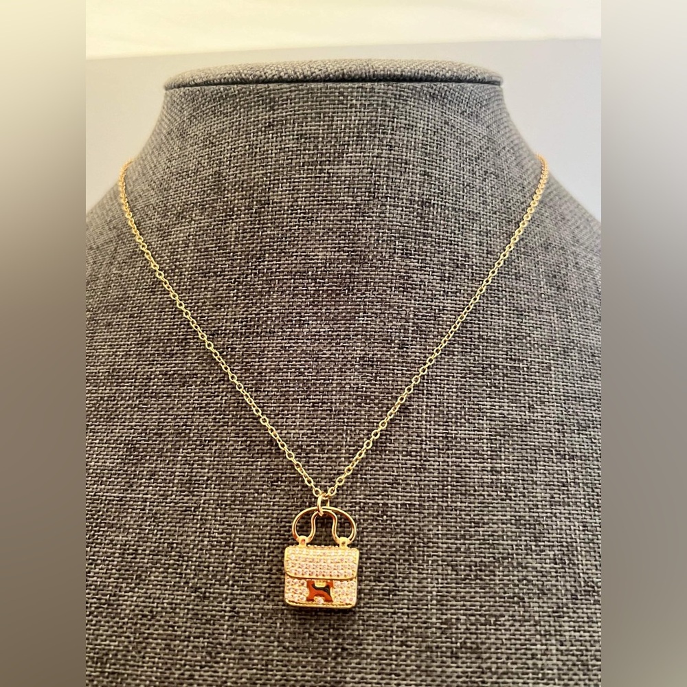 Dainty fashion Beautiful Bag purse pendant Necklace New